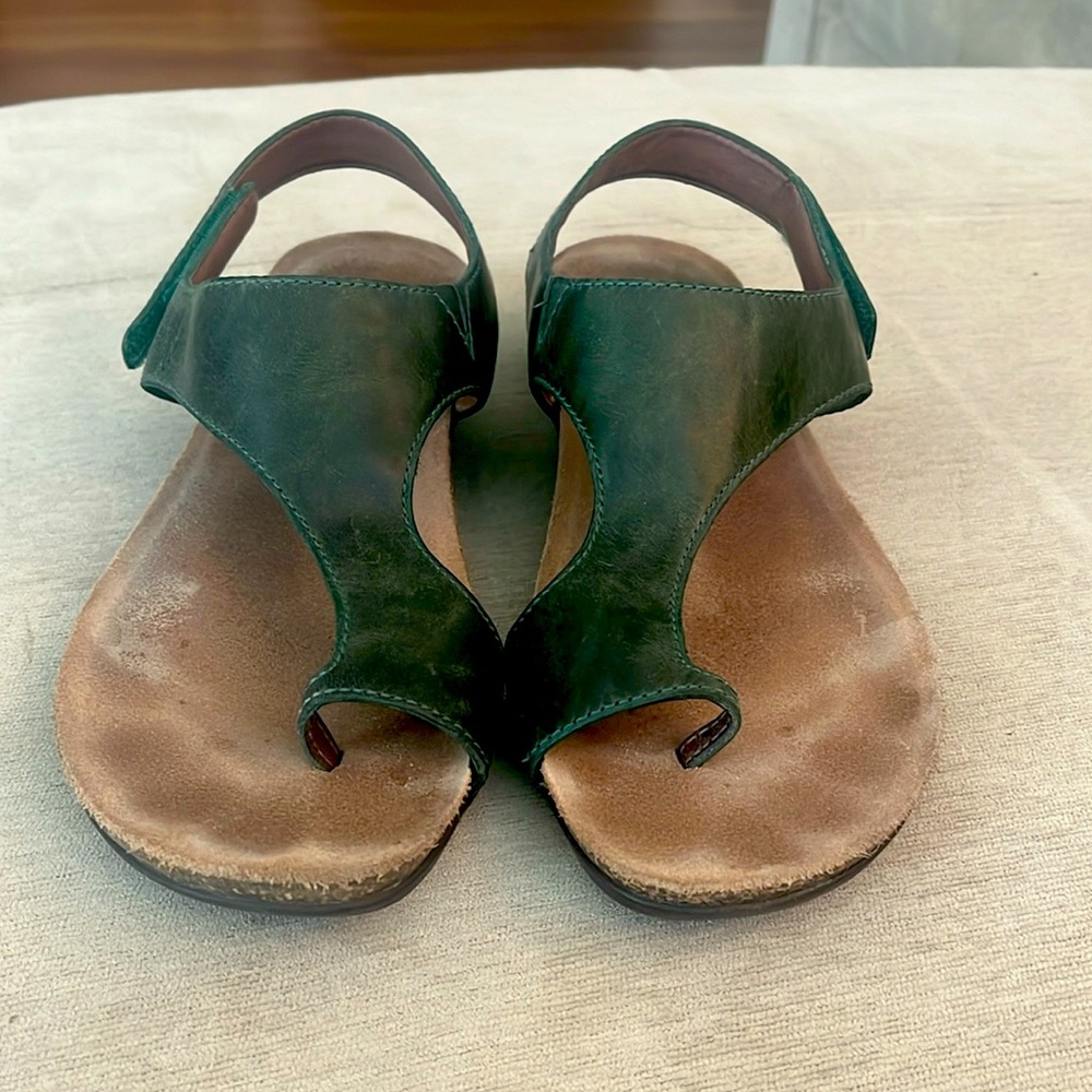 Used Dansko sandals
